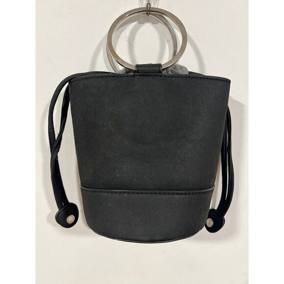 Steve Madden Minimalist Cross body Bucket Bag - Picture 4 of 9